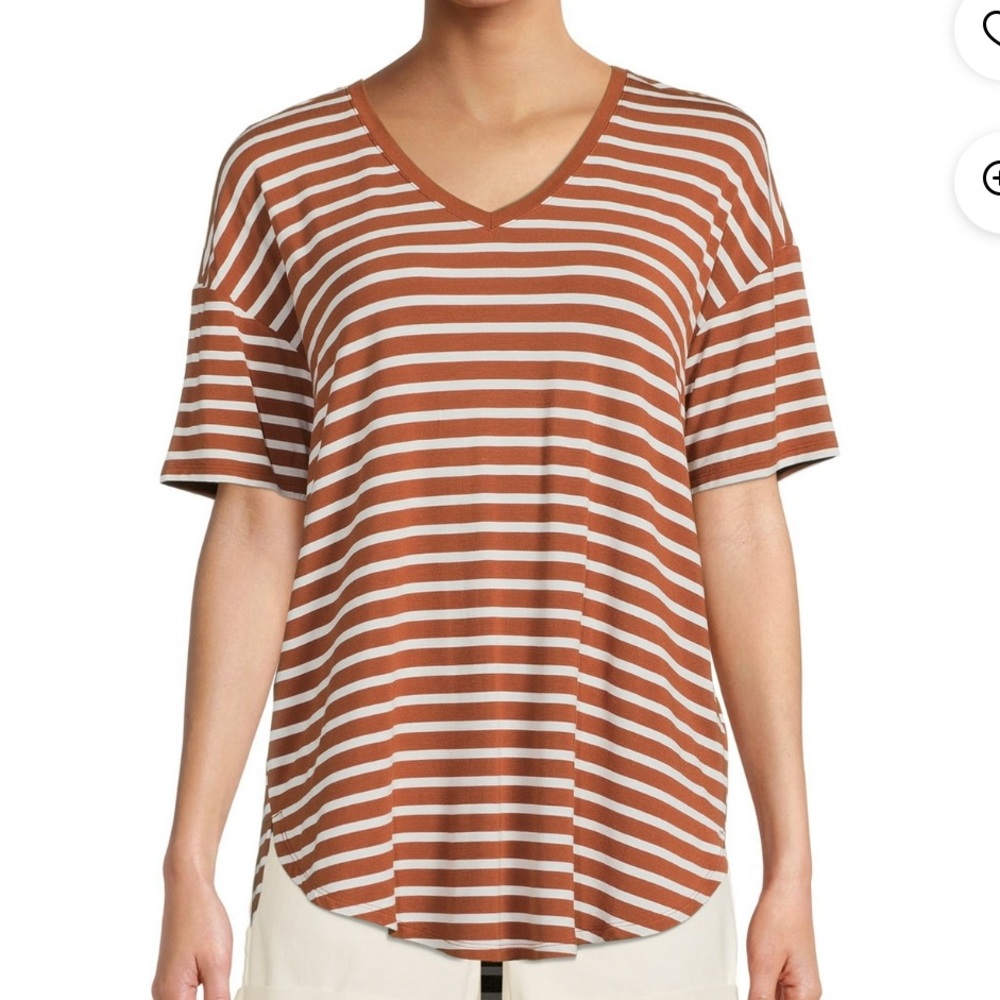 Time and Tru Women’s V Neck Tunic Tee
